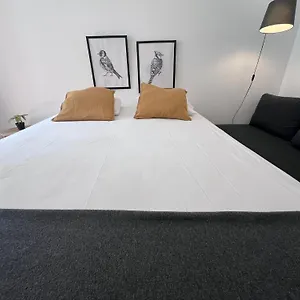 Hostel Castilho 63 & Lisbon